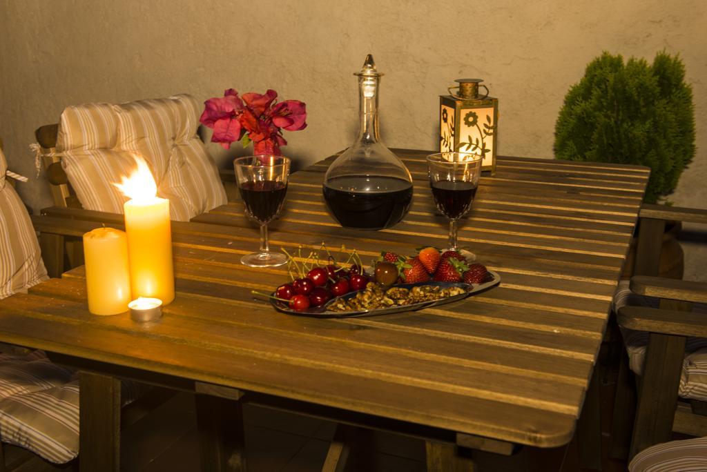 Finestra Medieval Apartment Rhodes City
